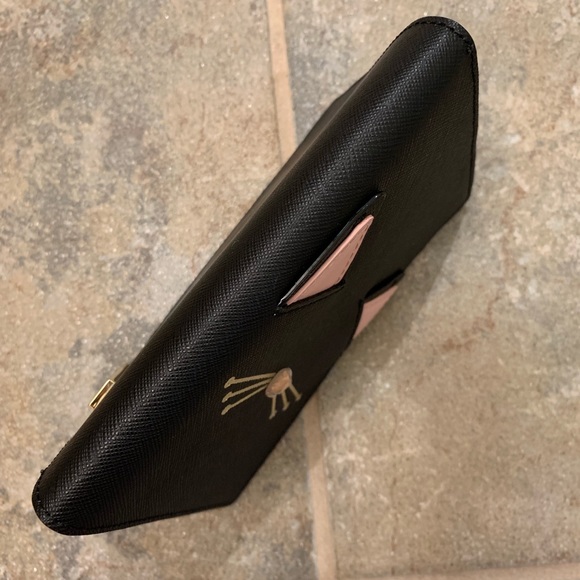 KATE SPADE IMOGENE CAT JAZZ THINGS PASSPORT HOLDER - Picture 5 of 7